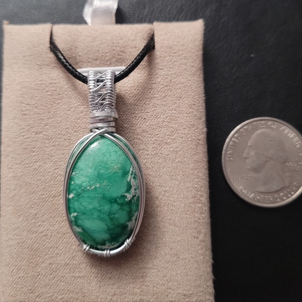 Variscite Pendant - Picture 2 of 2